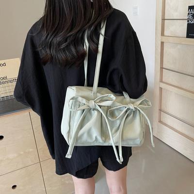 Sac Tote en Nylon à Grande Capacité avec Nœud Sac à Bandoulière Nœud Sac à Bandoulière Plissé Tendance Unisexe