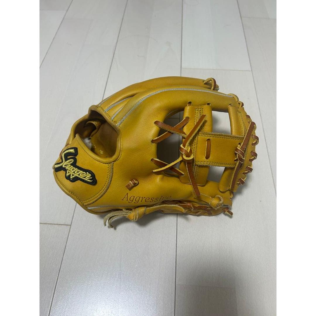 Used Kubota Slugger Softball Glove