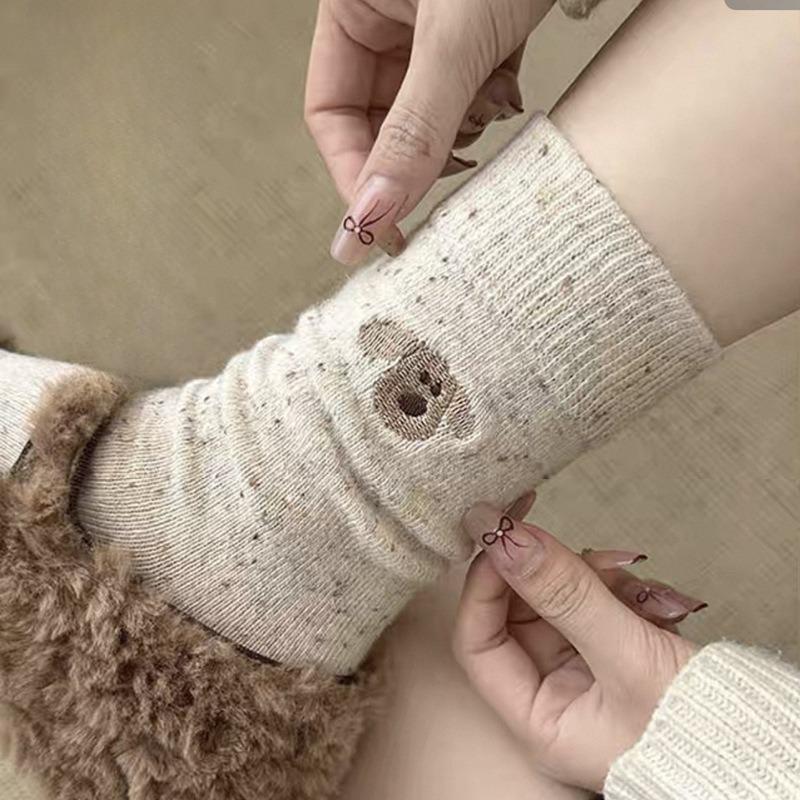 Female Autumn and Winter Thickened Warm Cute Cartoon Embroidered Puppy Wool Drum Pile Socks