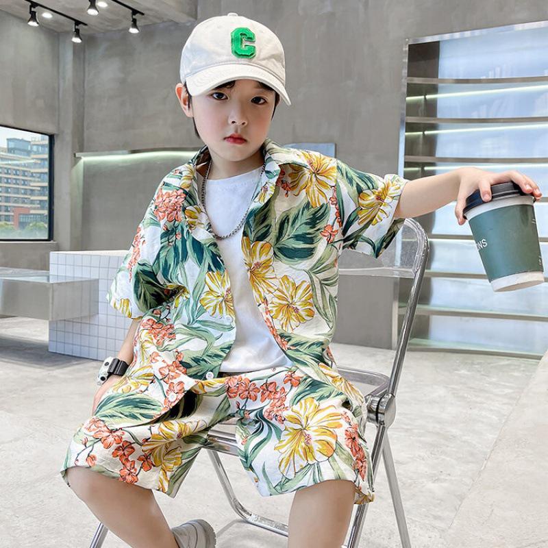 Boys' Hawaiian Floral Shirt & Shorts Set - Stylish Summer Beachwear for Kids