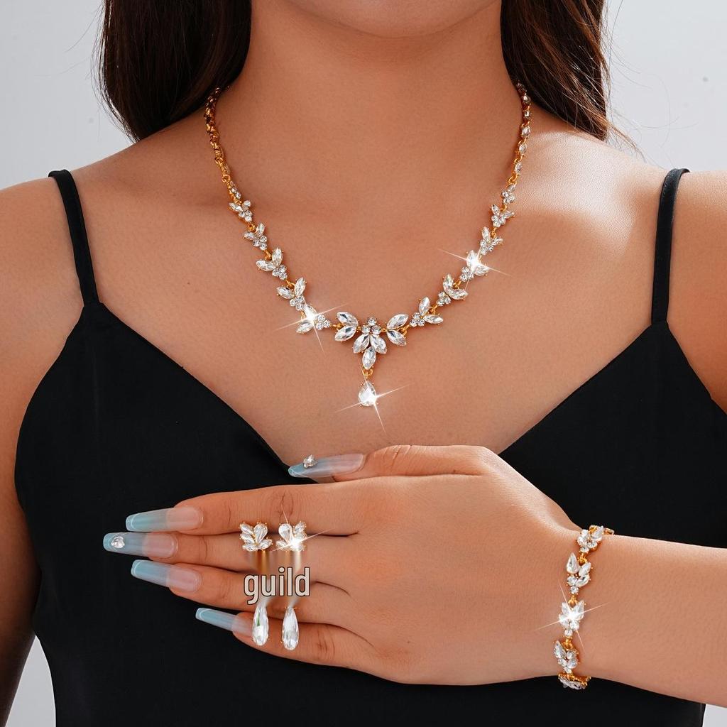 Elegant European and American Three-Piece Jewelry Set: Necklace, Earrings, Bracelet for Brides and Evening Gowns