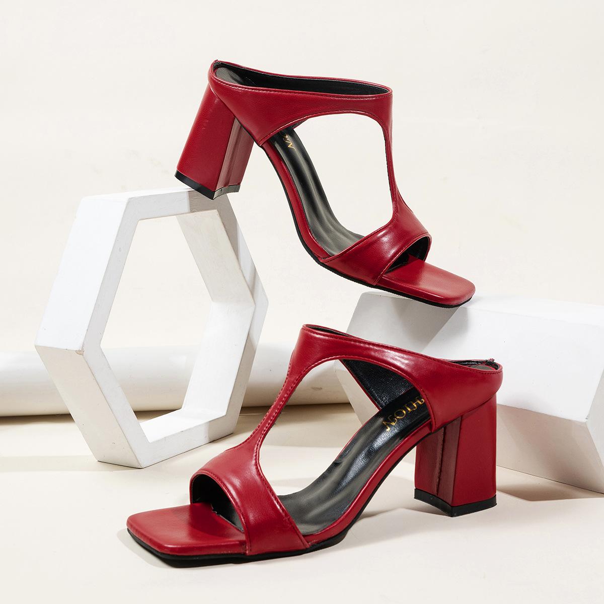 

2024 летние новые тапочки на толстом каблуке женская верхняя одежда квадратный носок открытый носок одно слово перетащить большой размер высокие каблуки мода 34 красный