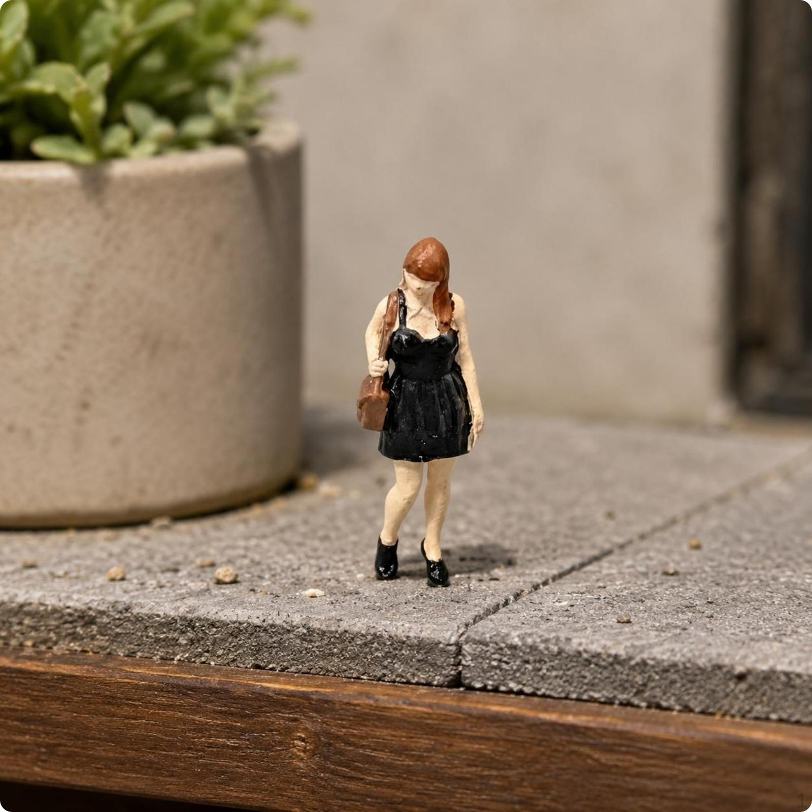 HandPainted Female Figure Figurine Realistic Resin Detailed Hand Painted Miniature