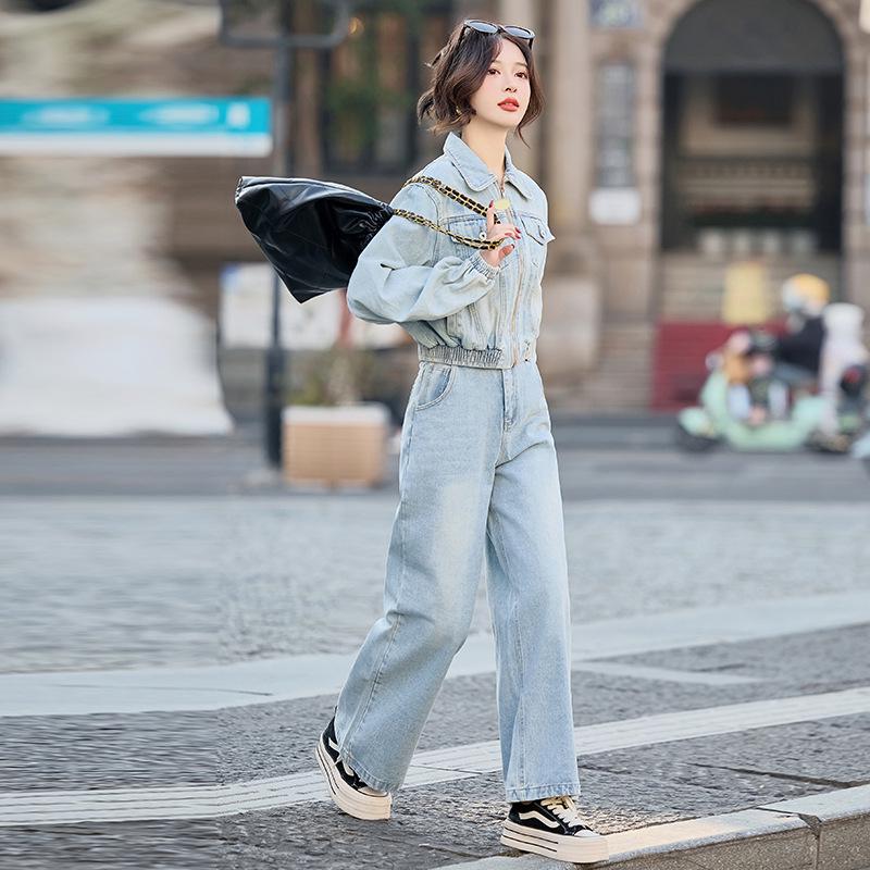 2025 Women's Retro Denim Jacket & Straight-Leg Pants Set for Spring/Autumn