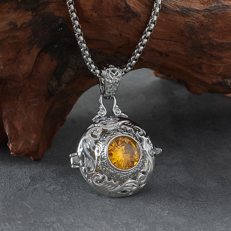 1 Piece Women'S Trendy Jewelry Retro Gawu Box Pendant Can Open Photo Box Sachet Necklace Commemorative Gift