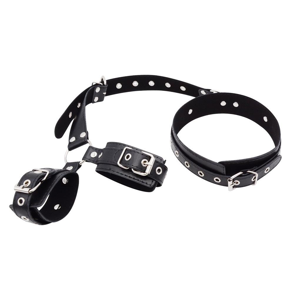 Handcuff Hand Restraint Sex Toy Bondage Gear Tassel Teaser Spank Neck Leash SM Toy Kits PU Neck Collar Back Handcuffs Whip