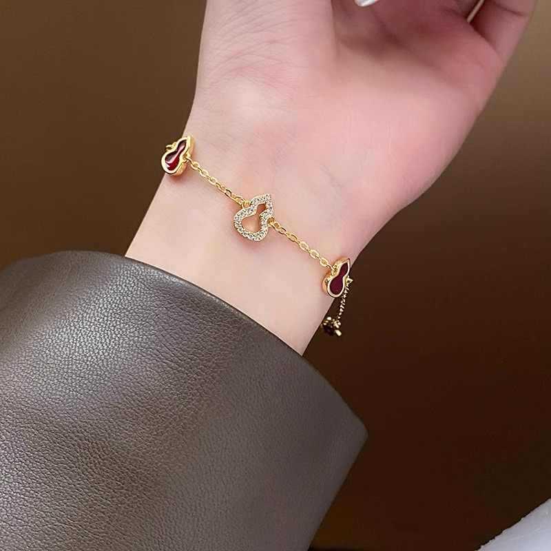 Elegant Zircon Gourd Patchwork Bracelet - Versatile Light Luxury Accessory