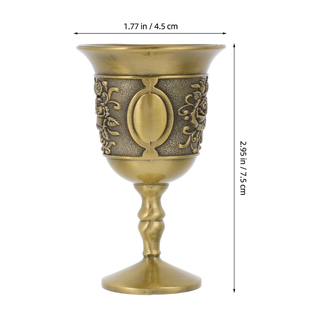 2Pcs Vintage Goblet Glasses Metal Embossed Wine Cup Royal Medieval Style Mini Goblet for Festive Banquet Table Setting