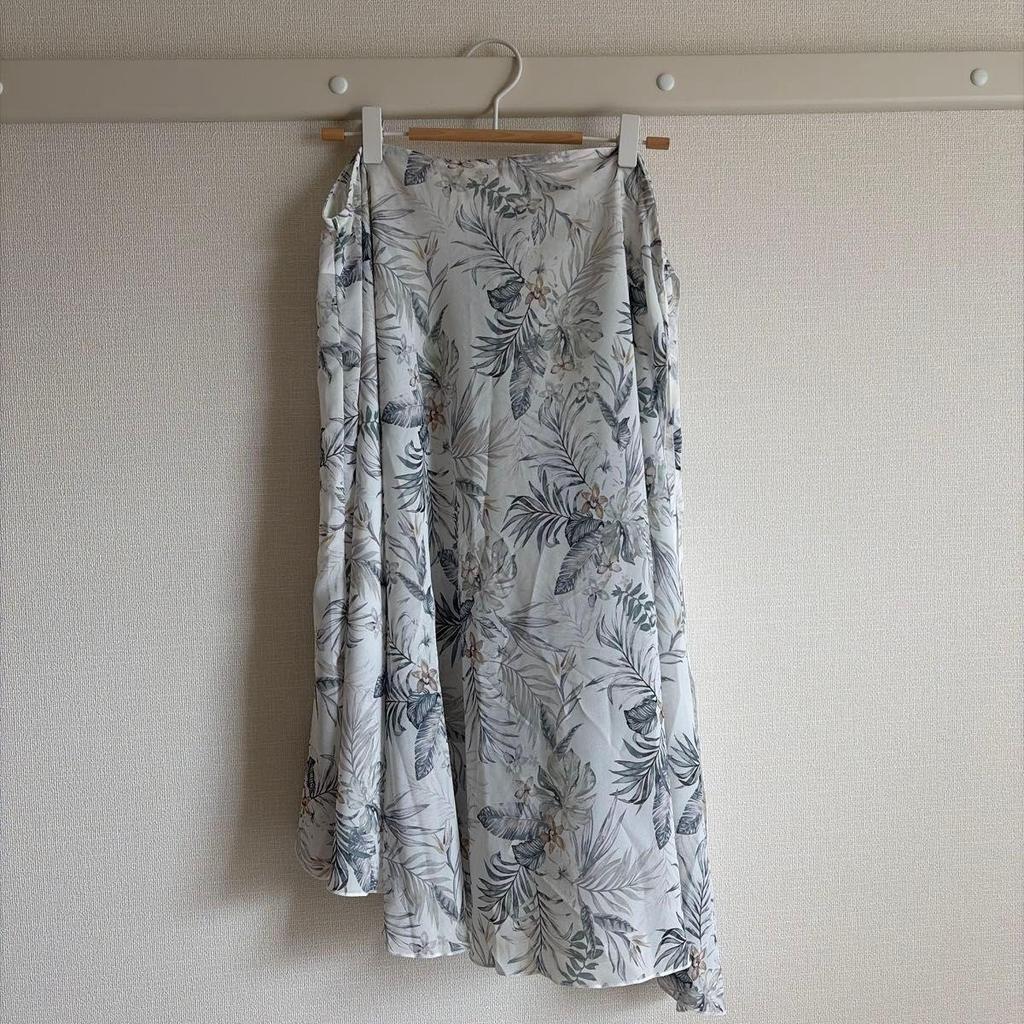 Used Floral swimsuit scarf long