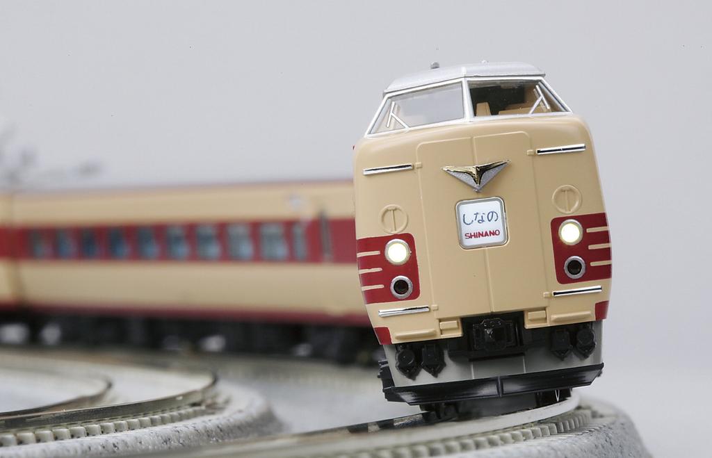 KATO N Gauge 381 Series Shinano Set Legend Collection Model Train 9-Car 10-876