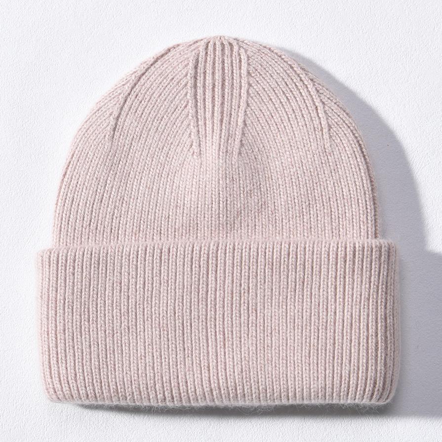 Custom Wool Beanie Hats for Women Luxury Warm Lambs Wool Knitted Winter Bennie for Business Travel Hand Drawn Logo