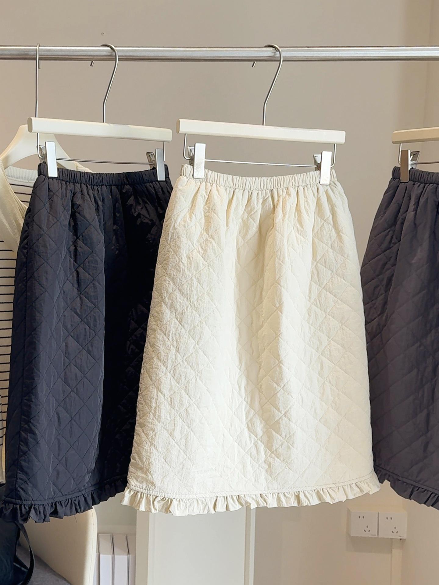 Diamond Pleat Quilted Midi Skirt: Women s High Waist Elastic A-Line, Korean Style, Autumn/Winter Petite. One Size бежевый