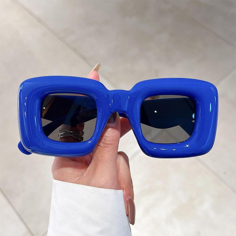 New Women Square Sunglasses UV400 Funny Rectangle Sun Glasses Fashion Street Personality Gafas De Sol