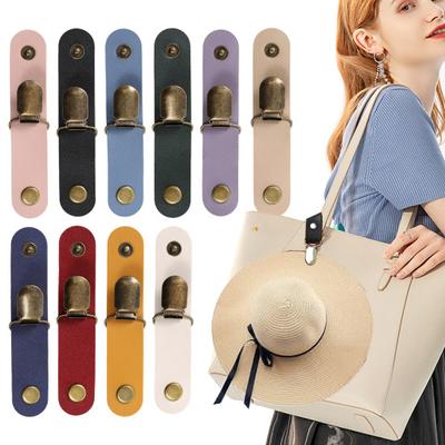 1Stk/4Stk Kunstleder Hutclip Leichtgewichtiger Outdoor-Hutclip Einfach zu bedienen Wandern Camping Sonnenhutklemme Reisezubehör