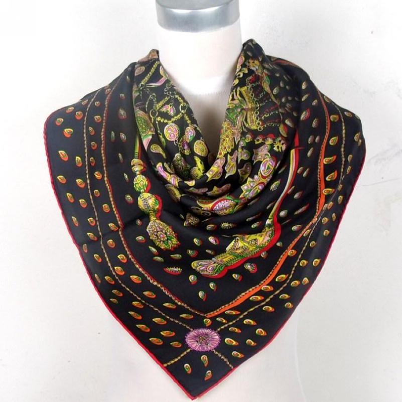 

[BYSIFA] Blue White Silk Scarf Ladies Shawl Chinese Style Classic Flowers 100% Silk Twill Square Scarves Wraps For Spring Autumn