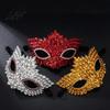 Elegant Costume Party Mask Gothic Cat Eye Masquerade Mask, Rhinestone Vintage Half Face, Sexy Shining Venetian Style Halloween Costume, Glitter