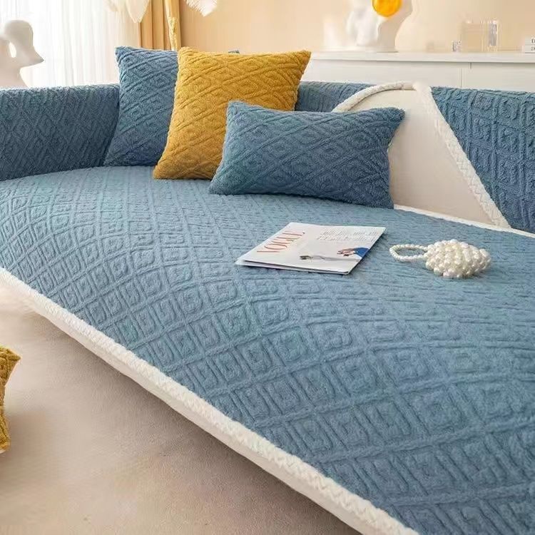 Modern Jacquard Velvet Plush Quilted Sofa Towel Super Soft Non-slip Sectional Sofa Cover for Living Room L Shape Couch Cover