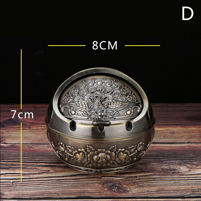 Metal Ashtray Smoking Windproof Vintage Lid Ornament Retro Cigarette Metal Decorative Gadgets Cigarettes Accessories