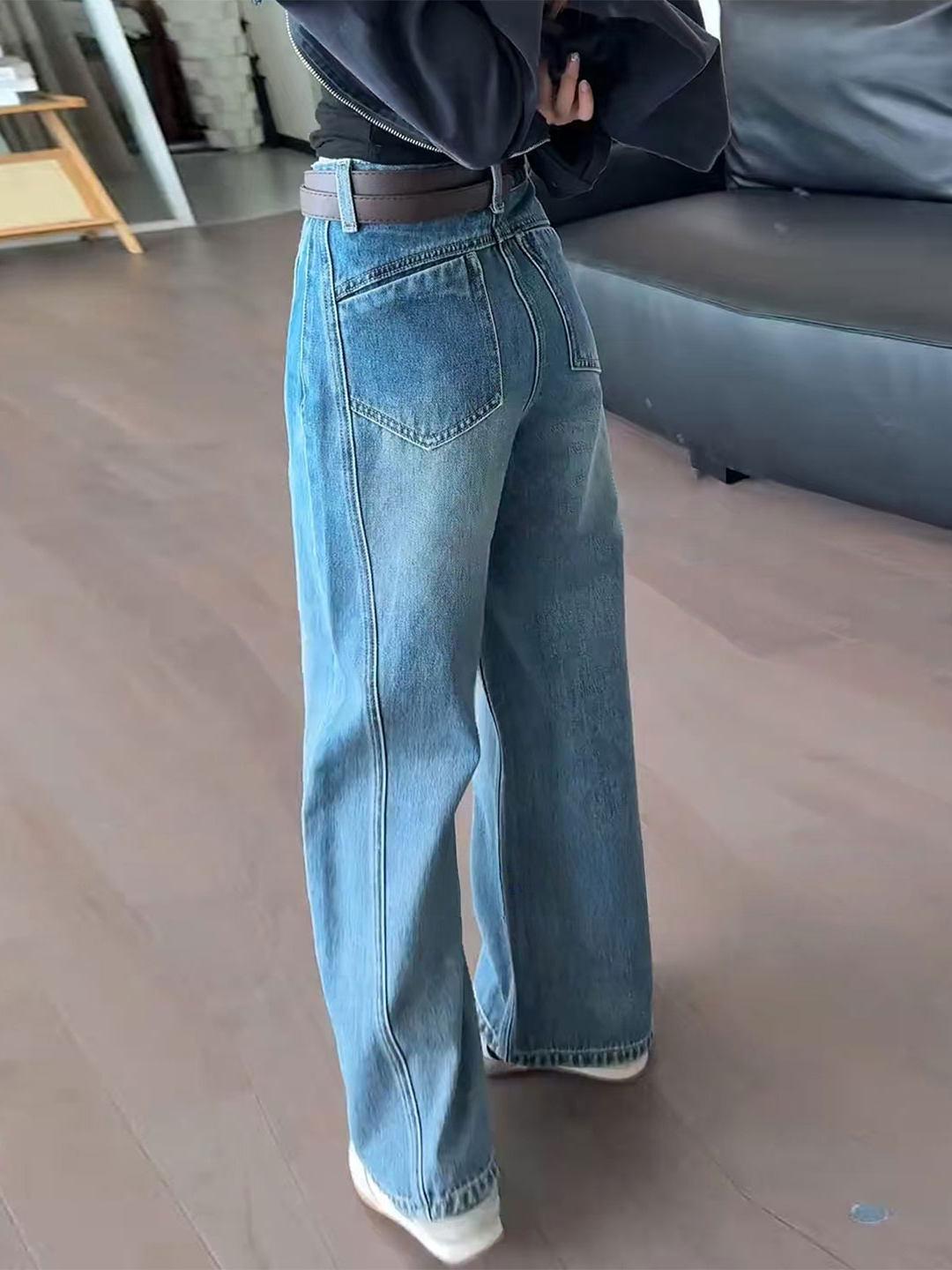 

Plus Size High Waist Vintage Blue Denim Jeans for Women - Autumn/Winter Loose Fit, Slimming Straight Wide-Leg Pant for Pear Shape. M синій