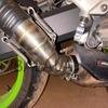 Per Kawasaki Z900 2017-2025 Z 900 Sistema di Scarico per Moto Slip-On da 51MM Tubo di Collegamento Coda Media Con Terminali Silenziatore Argentati