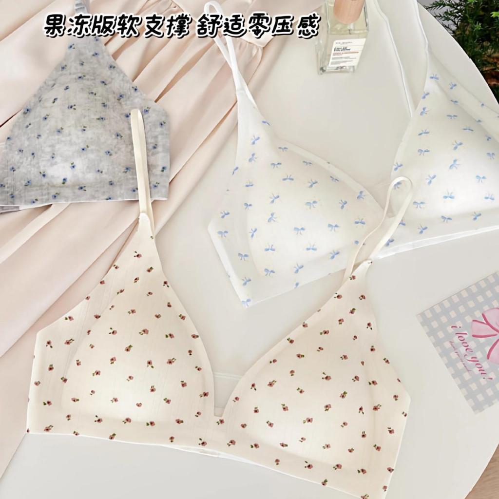 Sweet & Breathable Wire-Free Triangle Bra: Seamless, Thin Strap, Uplifting & Anti-Sagging Comfort for Women