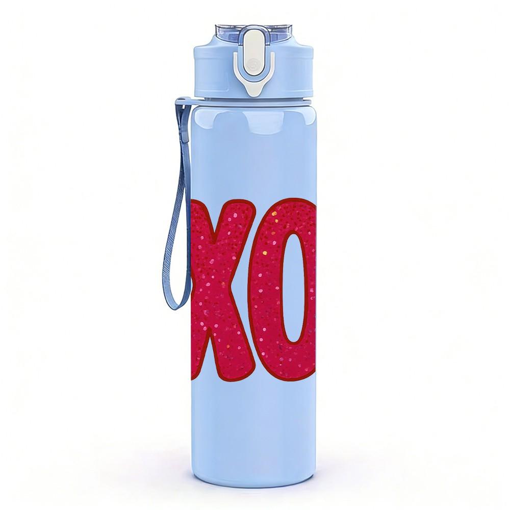 1PC OXOX Bold Letter Design 750ml Color Plastic Sports Water Bottle Leakproof Flip Straw Lid Suitable for Sports Office Home Use