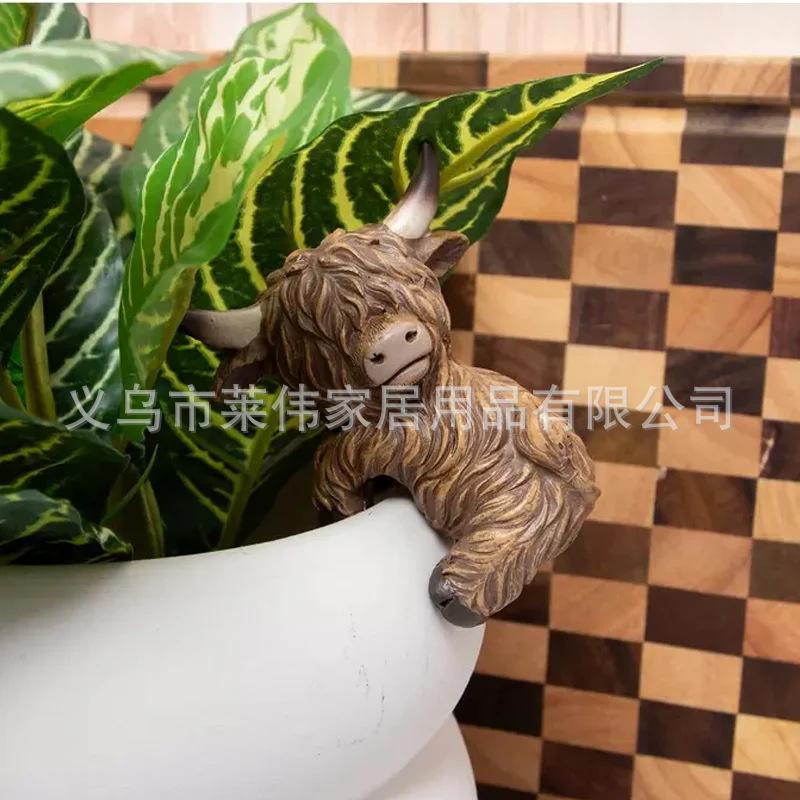 Highland Cow Dashboard Decoration Creative Ornaments Hanging Decorations Home Wall Decoration Gifts