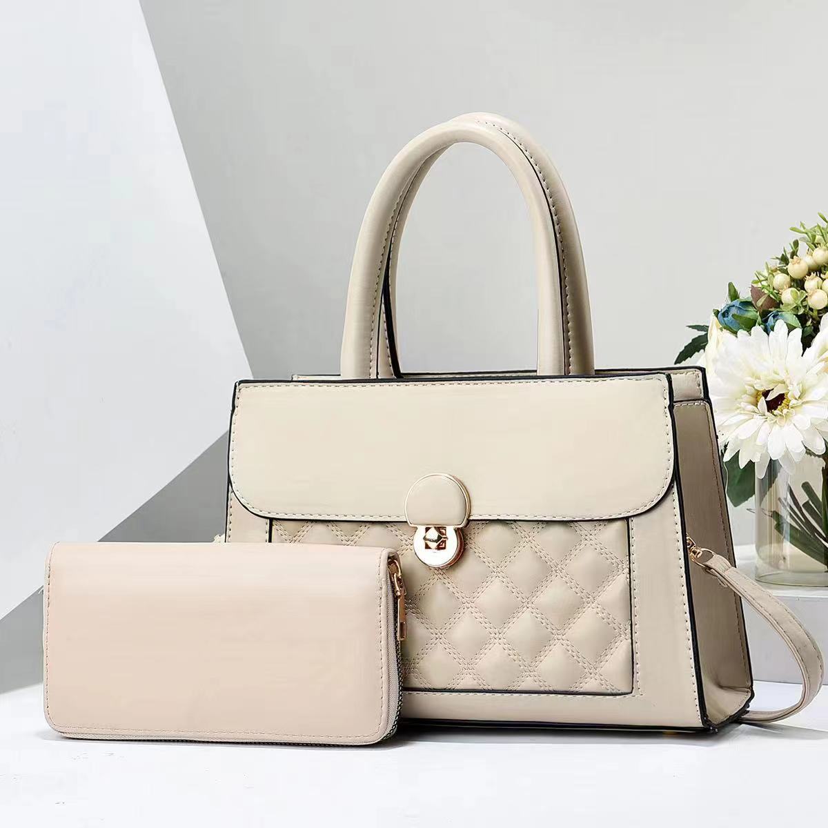 Yiran Furniture Koreaanse Versie Diamantvormige Mode Handtas Nieuwe Eenvoudige Lichte Luxe Zoon Moeder Enkele Schoudertas Tide Alles Passende Textuur Crossbody Tas . gray