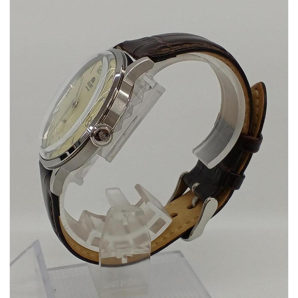 Used ORIENT RN-AP0003S automatic watch
