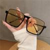 New Vintage Fashion Sunglasses For Women Metal Square Frame Luxury Shades Pink Sun Glasses Photograph Sun Eyewear UV400