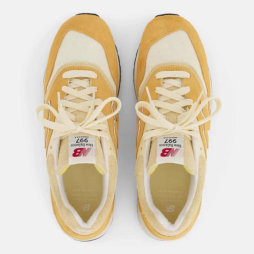 U997AC New Balance 997 Made In USA Dried Apricot Calcium (Men's)