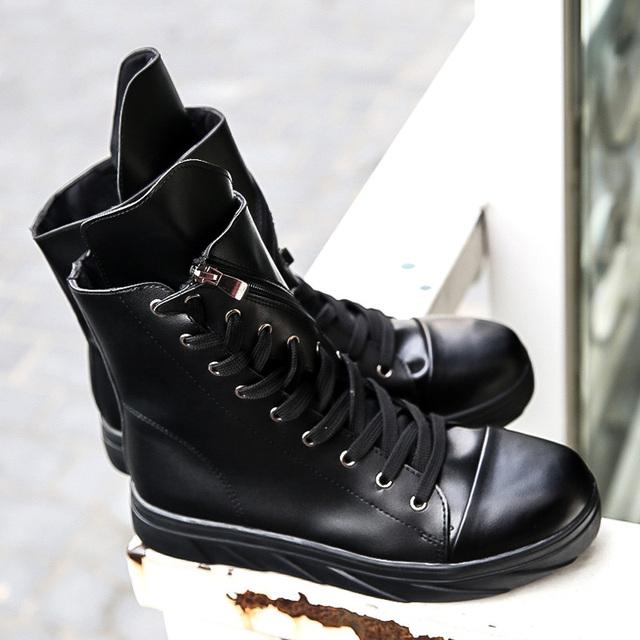 

Модная осенняя мужская обувь Кожаные теплые ботильоны Повседневная обувь с высоким верхом Водонепроницаемая мотоциклетная обувь Топ Обувь высокого качества 39 чёрный