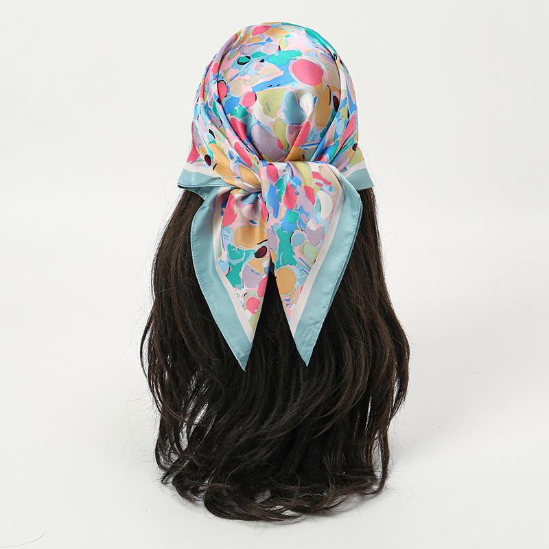 Bohemian Style Floral Print Women’s Square Silk Scarf Satin Head Wrap Tropical Leaf Flower Design Scarves Bandana Hijab