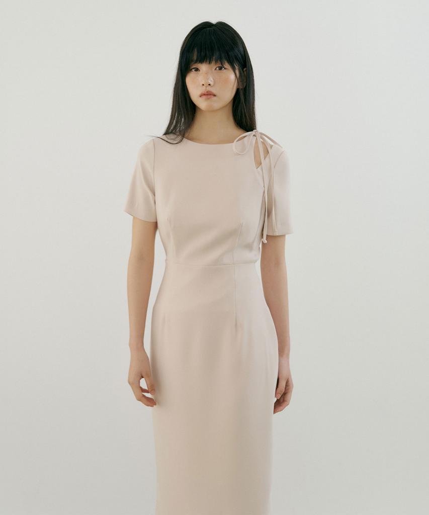 Lucirju Slit Strap One-Piece (Beige)