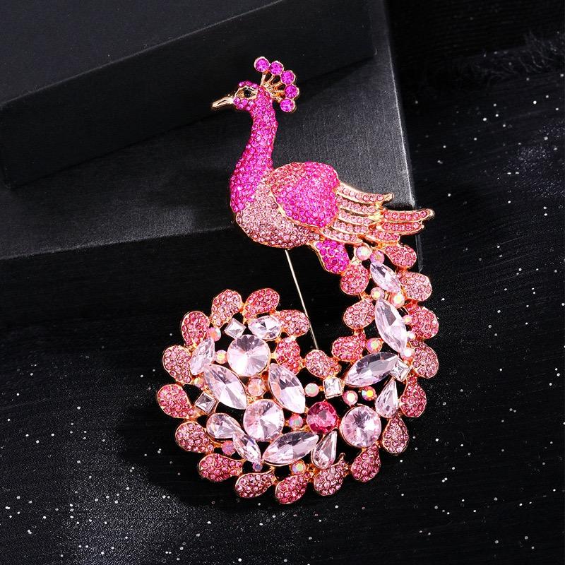 Wuli&baby Big Luxury Peacock Brooches For Women Lady 3-color Sparkling Bird Animal Party Office Brooch Pins Gifts