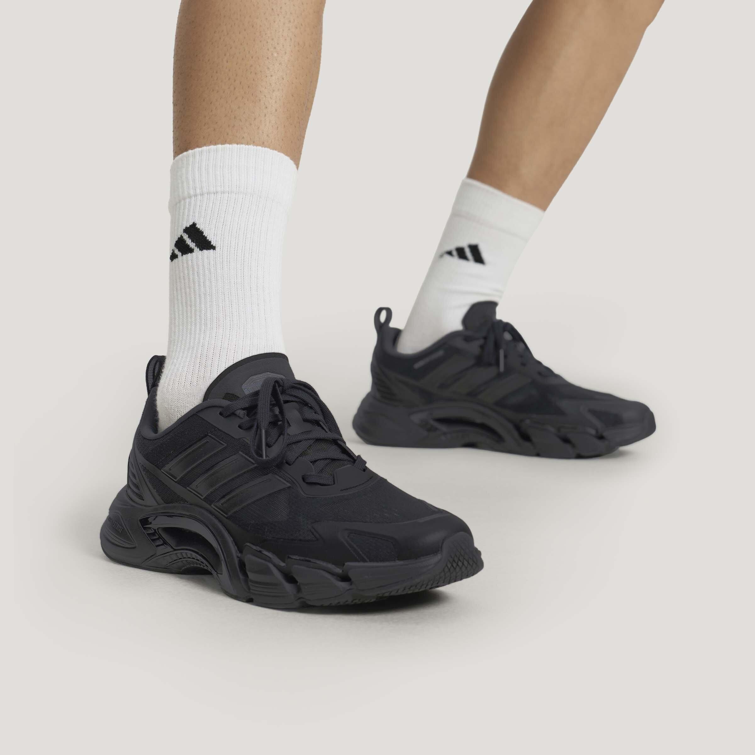 Adidas Climacool Slip Resistant, Abrasion Resistant, Breathable, Rebou 40.5