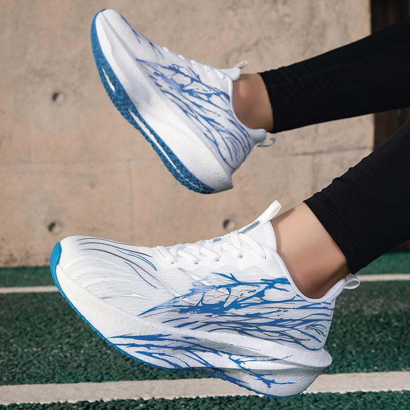 Chaussures de Course Homme Mesh Aéré Antidérapant Résistant à l'Usure Chaussures de Sport Homme Marathon Lacets Outdoor Respirant Chaussures Décontractées Homme