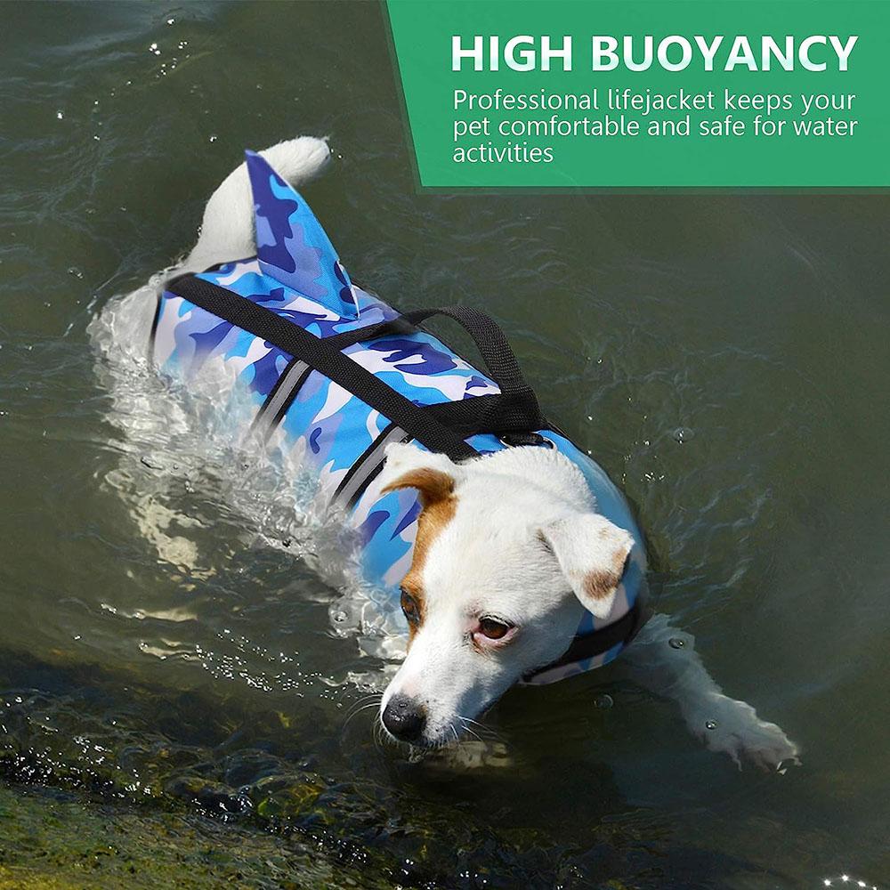 Gilet de sauvetage Camo pour chien avec nageoire de requin, réglable, réfléchissant, pour animal de compagnie, avec poignée de sauvetage, gilet de sauvetage pour la nage du chien