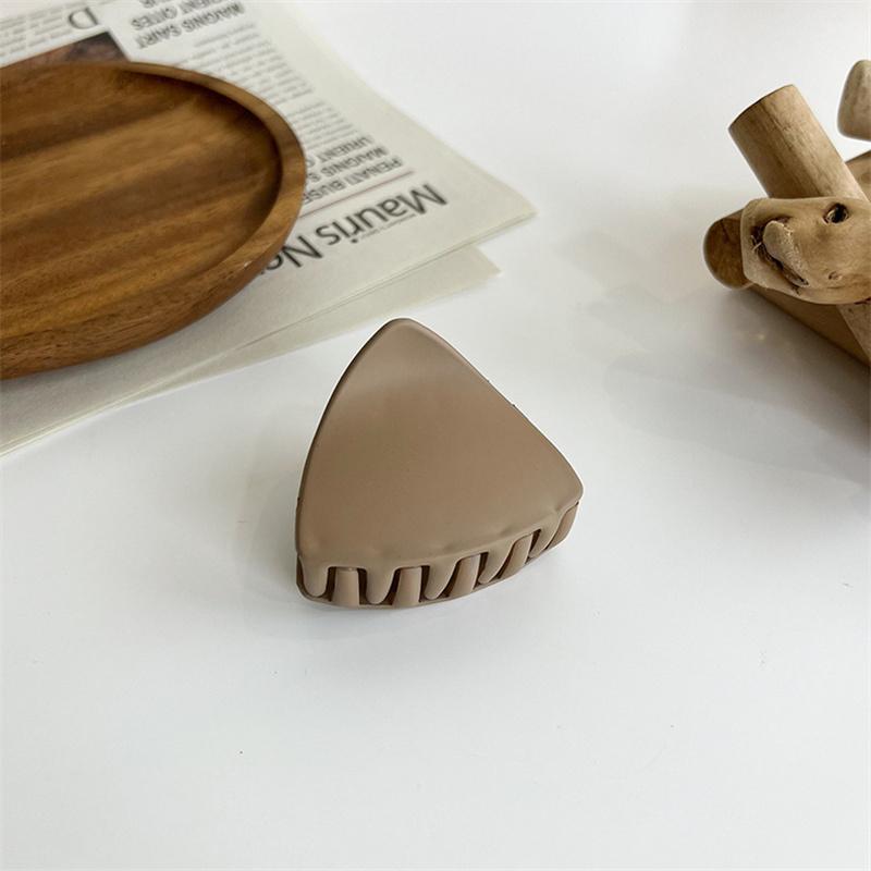 1Pcs Korean Coffee Beige Large Hair Claw Acrylic Hairpin Geometry Barrette Crab Hair Clips Headwear Womens Girl Hair Accessories