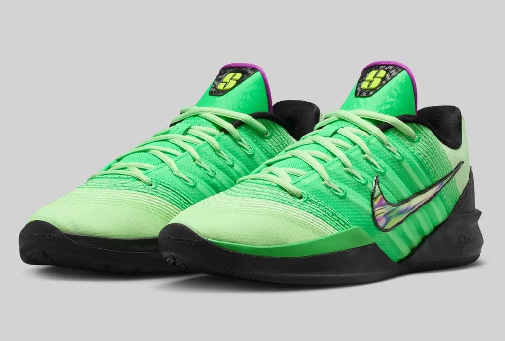 II3985-300 Nike Sabrina 3 Gamer (II3986-300) (Women's)