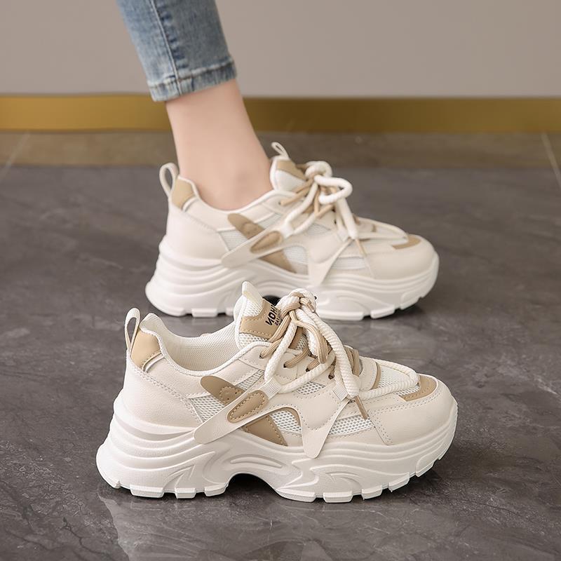 Running shoes breathable annual feet Putian new soft sole spring and summer new sports dad shoes female feeling small size fashion shoes