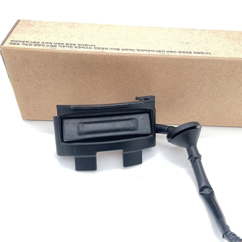 812602V010  tailgate opening switch button for hyundai Veloster 2011 2012 2013 2014 2015 2016 81260-2V010