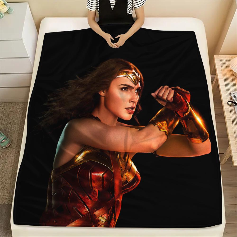 

Wonder Woman Hero Blanket, Elegant Throw for Home Decoration, Perfect Gift for DC Superhero Collectors.chl 75x90cm