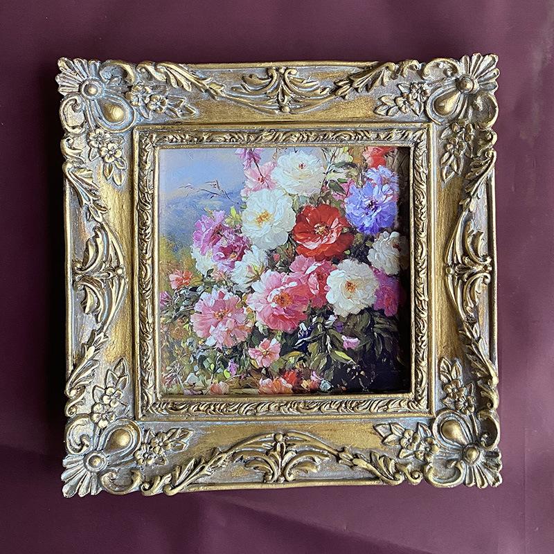 1 Piece Retro Photo Frame European-Style Decoration Wall-Mounted Picture Frame Old Resin Hung On the Wall Living Room Home Decor