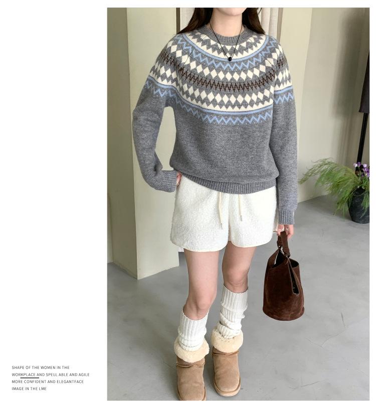 Women's 100% Wool Fair Isle Round Neck Sweater - Retro Jacquard Knitwear for Autumn/Winter