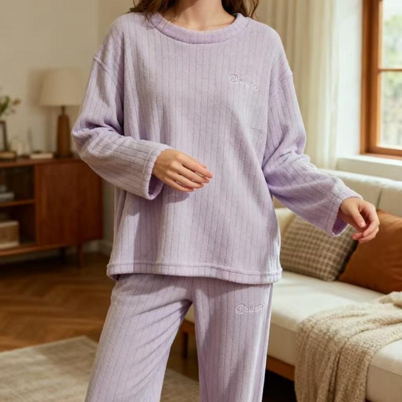 Two-Piece Minimalist Fashion Autumn and Winter Pajama Set Warm Long Sleeve and Pants