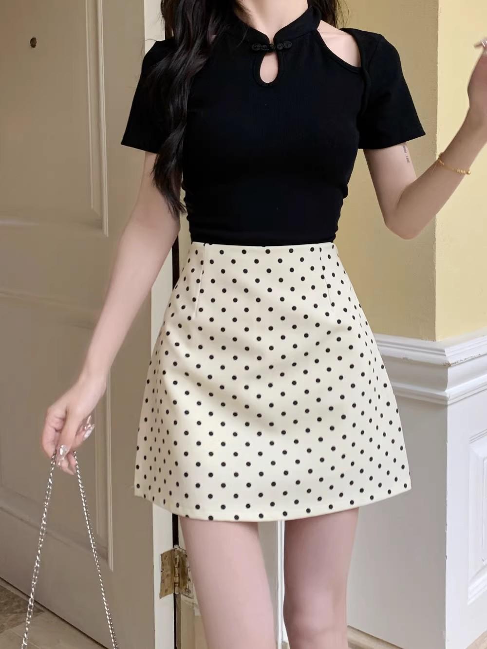 

Женская юбка А-силуэта 2024 года: Короткое платье в серый и белый горошек во французском стиле для весны и осени. XL