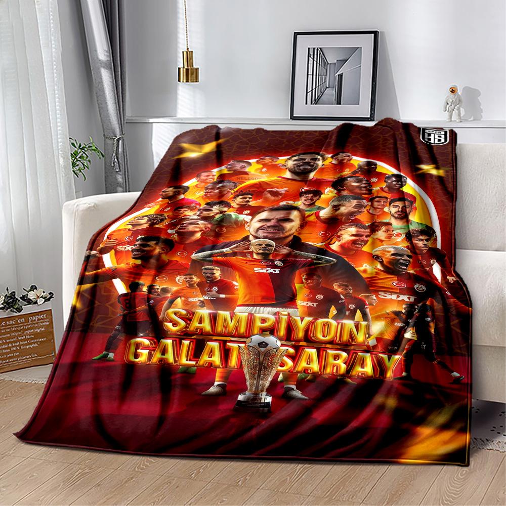 Galatasaray 144 Blanket Ultra-Soft Great for Livingroom Picnics Bedding for All Occasions Playful Design Perfect Gift for Relatives and Friends