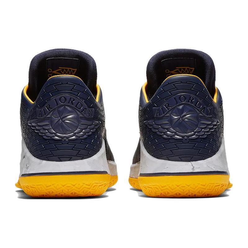 Air Jordan 32 Low PF 'Michigan Wolverines' Asia Version Jordan AH3347-405