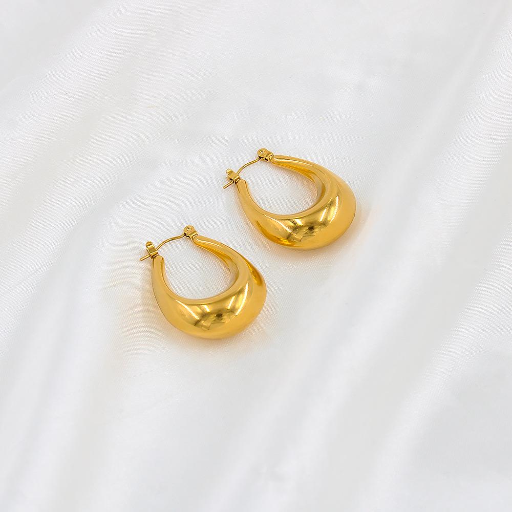 2023 Trendy Geometric U-Shaped Titanium Steel Ear Cuffs for Women